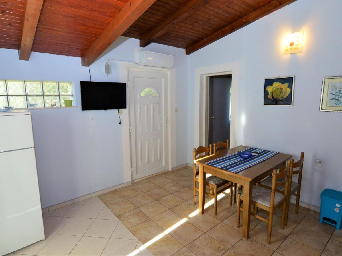 Holiday Home Camp Marko - Roz336 By Interhome Zečevo Exterior foto